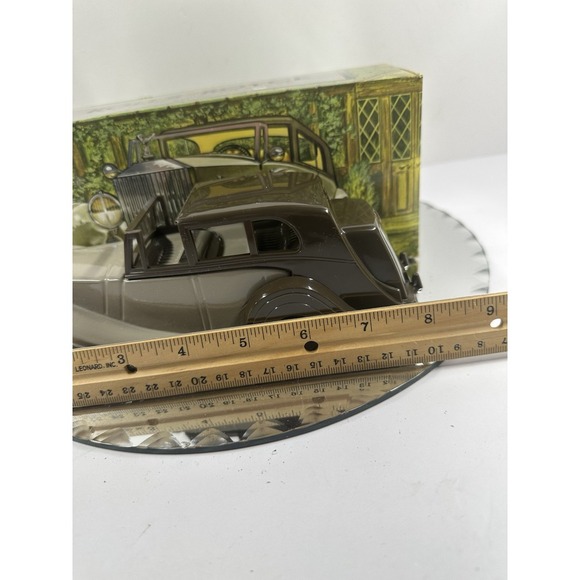 Vintage AVON Rolls - Royce Car decanter Deep Woods After Shave FULL w/ Box Retro - Picture 10 of 11